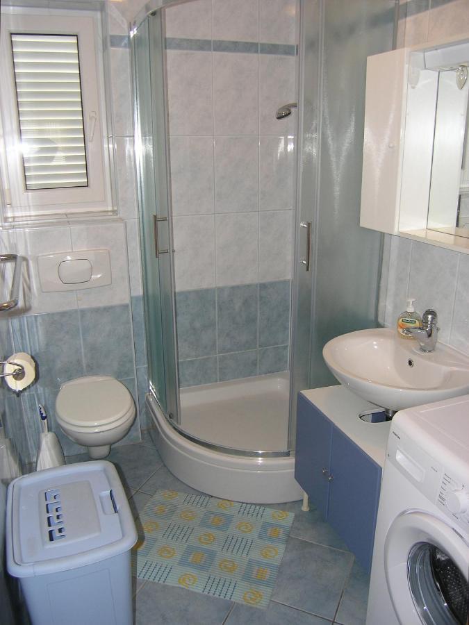 Apartments Biljana For Relaxing Holidays In Baska Extérieur photo