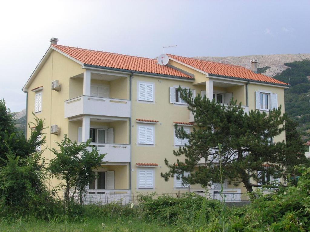 Apartments Biljana For Relaxing Holidays In Baska Extérieur photo